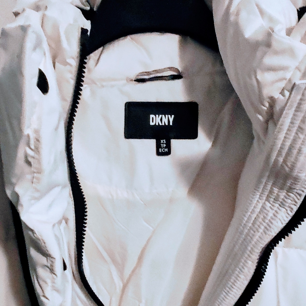 Puffer jacket - Picture 3 of 7